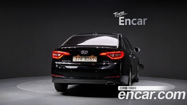 Hyundai Sonata (LF) 2.0 Smart 2015 — фото 4