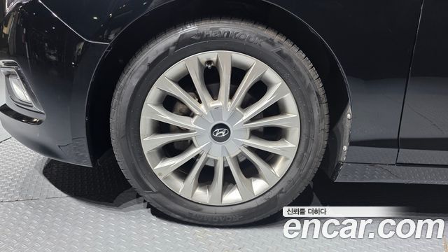 Hyundai Sonata (LF) 2.0 Smart 2015 — фото 5