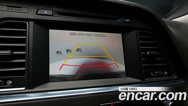 Hyundai Sonata (LF) 2.0 Smart 2015 — фото 15