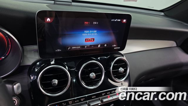 Mercedes-Benz GLC-Class (X253) GLC300 4MATIC Premium 2020 — фото 18