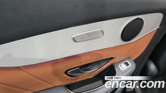 Mercedes-Benz GLC-Class (X253) GLC300 4MATIC Premium 2020 — фото 35