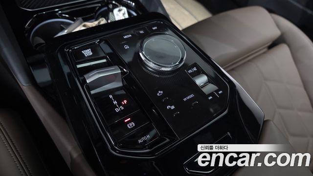 BMW 5 Series (G60) 520i M Sport 2025 — фото 9