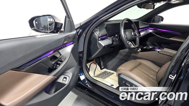 BMW 5 Series (G60) 520i M Sport 2025 — фото 10