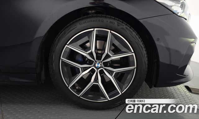 BMW 5 Series (G60) 520i M Sport 2025 — фото 21