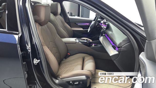 BMW 5 Series (G60) 520i M Sport 2025 — фото 26
