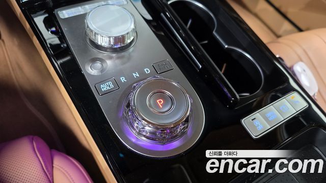 Genesis G80 (RG3) Gasoline 2.5 Turbo AWD 2025 — фото 9