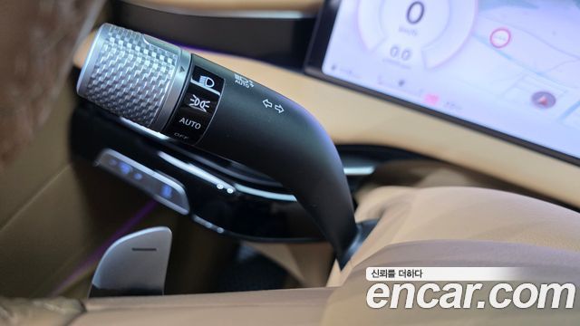 Genesis G80 (RG3) Gasoline 2.5 Turbo AWD 2025 — фото 34