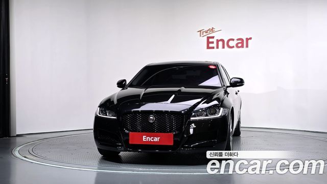 Jaguar XF (X260) 20d Prestige 2018 — фото 3