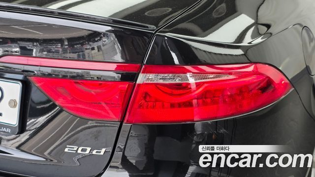 Jaguar XF (X260) 20d Prestige 2018 — фото 23