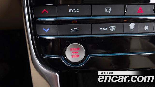 Jaguar XF (X260) 20d Prestige 2018 — фото 28