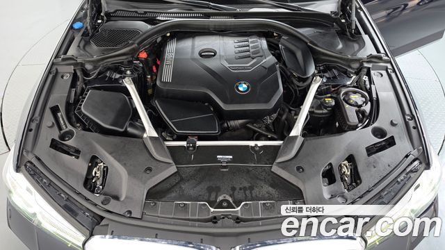 BMW 5 Series (G30) 530i M Sport Package 2022 — фото 6