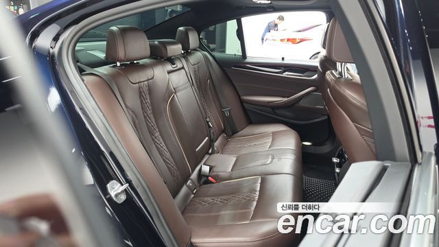 BMW 5 Series (G30) 530i M Sport Package 2022 — фото 15
