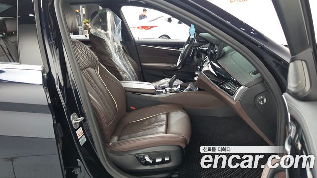 BMW 5 Series (G30) 530i M Sport Package 2022 — фото 32