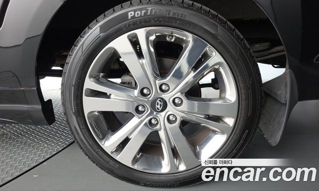 Hyundai Solati 11-Seater Luxury 2021 — фото 21