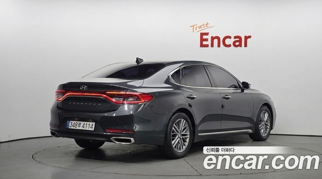 Hyundai Grandeur (IG) 2.4 Premium 2018 — фото 2