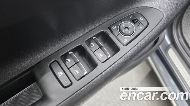 Hyundai Grandeur (IG) 2.4 Premium 2018 — фото 13