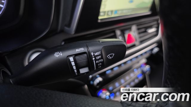 Hyundai Grandeur (IG) 2.4 Premium 2018 — фото 16