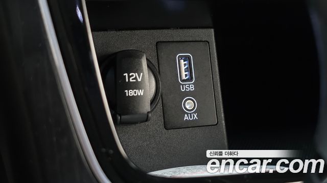 Hyundai Grandeur (IG) 2.4 Premium 2018 — фото 20