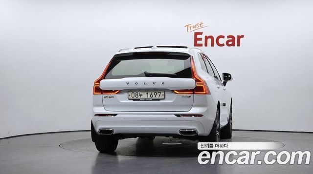 Volvo XC60 (II) D5 Inscription 2019 — фото 4