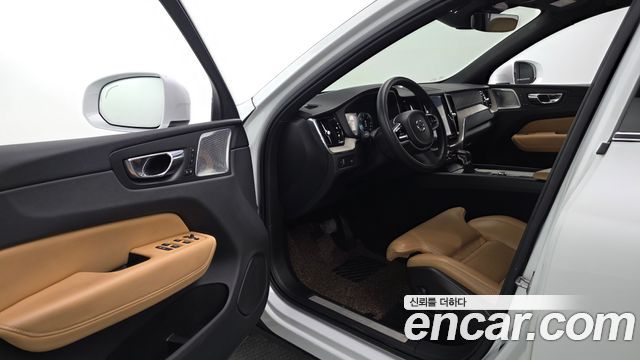 Volvo XC60 (II) D5 Inscription 2019 — фото 11