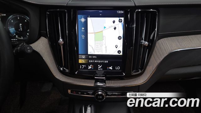Volvo XC60 (II) D5 Inscription 2019 — фото 14