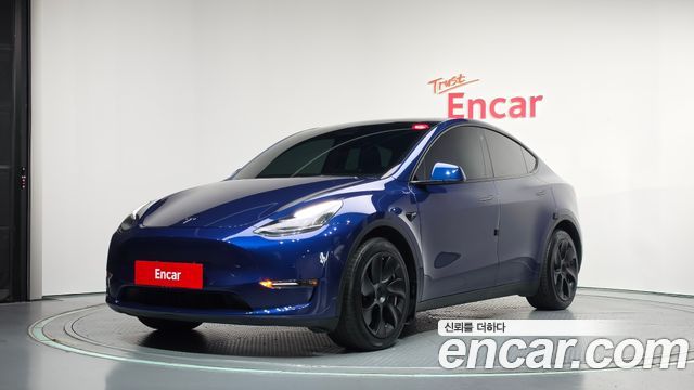 Tesla Model Y Long Range AWD