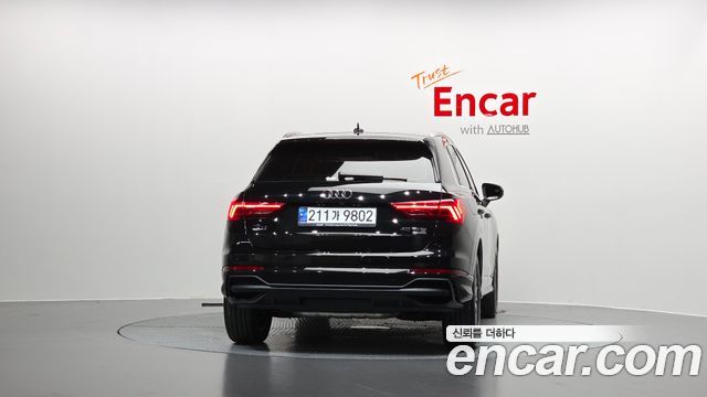 Audi Q3 (F3) 40 TFSI Quattro Premium 2024 — фото 4