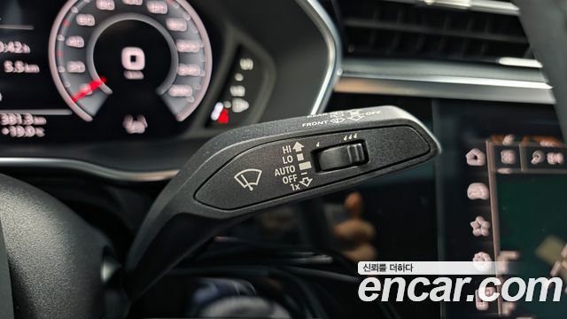 Audi Q3 (F3) 40 TFSI Quattro Premium 2024 — фото 28