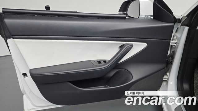 Tesla Model 3 Long Range AWD 2020 — фото 24