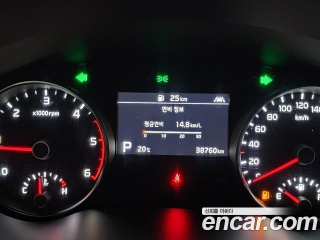 Kia Sportage The Bold Diesel 2.0 2WD Inteligent 2019 — фото 7