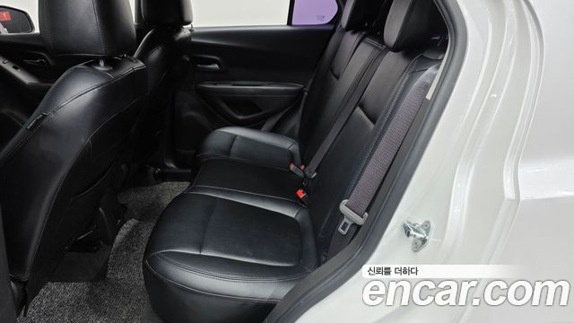 Chevrolet Trax 1.4 LS Deluxe 2017 — фото 11