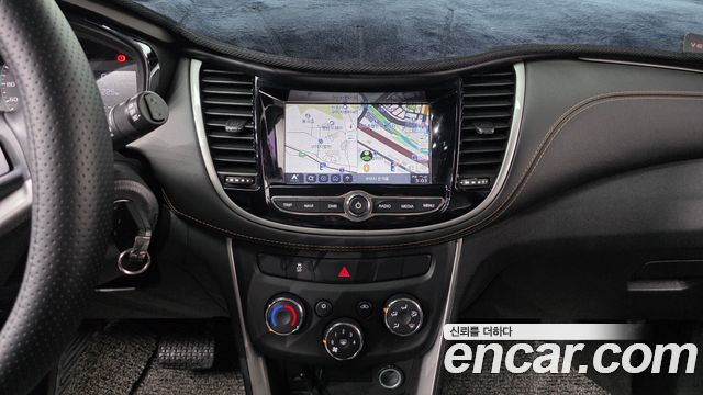 Chevrolet Trax 1.4 LS Deluxe 2017 — фото 15