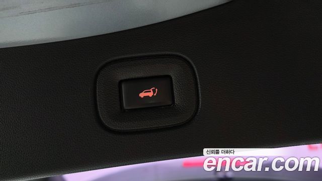 Renault Korea QM6 Diesel 2WD RE Signature 2019 — фото 16