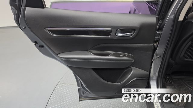 Renault Korea QM6 Diesel 2WD RE Signature 2019 — фото 25