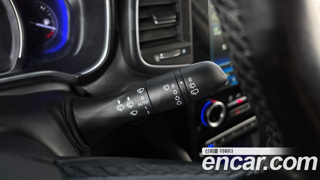 Renault Korea QM6 Diesel 2WD RE Signature 2019 — фото 27