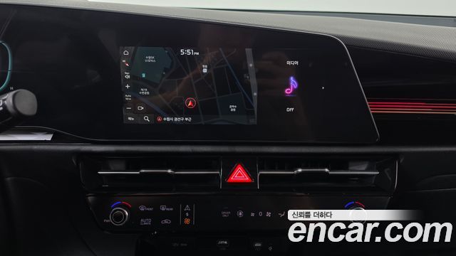 Kia Niro Prestige 2022 — фото 12