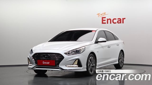 Hyundai Sonata New Rise Hybrid Premium