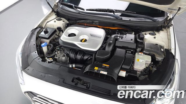 Hyundai Sonata New Rise Hybrid Premium 2018 — фото 6