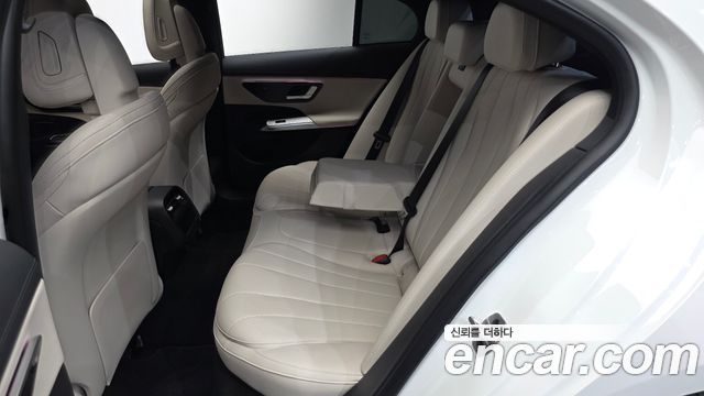 Mercedes-Benz E-Class (W214) E200 Avantgarde 2025 — фото 11