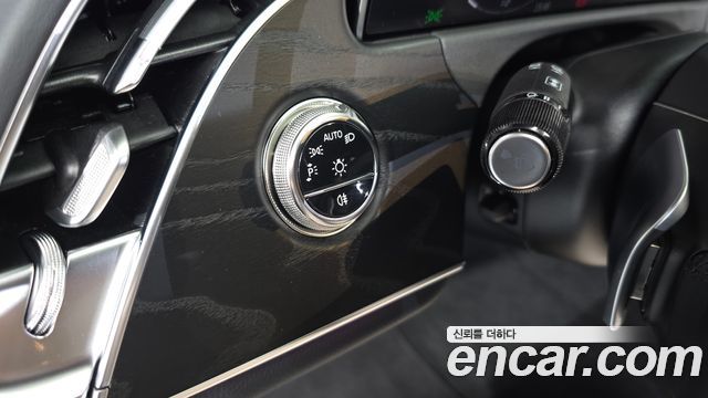 Mercedes-Benz E-Class (W214) E200 Avantgarde 2025 — фото 28