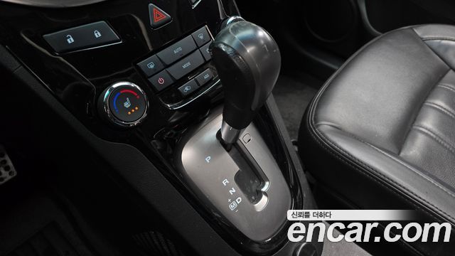 Chevrolet Orlando 2.0 Diesel LTZ Premium 2013 — фото 9