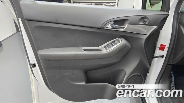 Chevrolet Orlando 2.0 Diesel LTZ Premium 2013 — фото 24