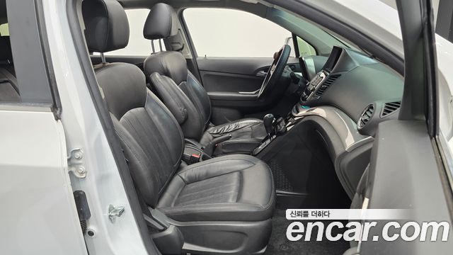 Chevrolet Orlando 2.0 Diesel LTZ Premium 2013 — фото 26