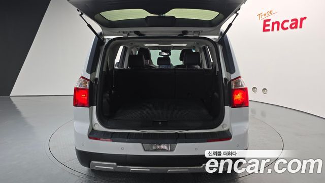Chevrolet Orlando 2.0 Diesel LTZ Premium 2013 — фото 32