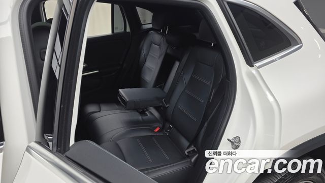 Mercedes-Benz EQA (H243) EQA250 AMG Package Plus 2022 — фото 12
