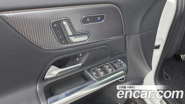 Mercedes-Benz EQA (H243) EQA250 AMG Package Plus 2022 — фото 30