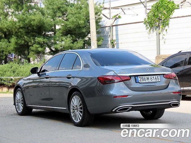 Mercedes-Benz E-Class (W213) E250 Exclusive 2022 — фото 3