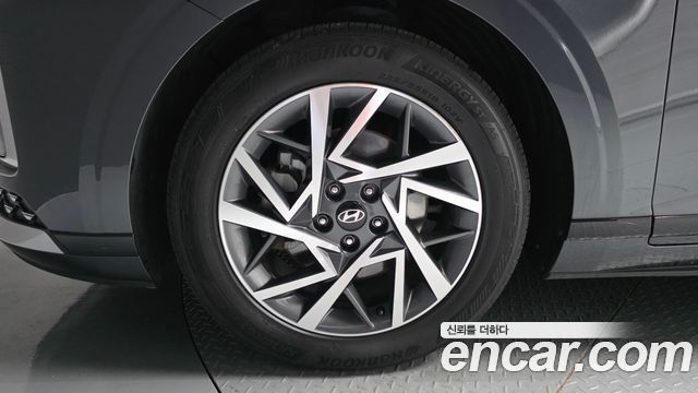 Hyundai Grandeur (GN7) 2,5 Gasoline 2WD Premium 2023 — фото 5