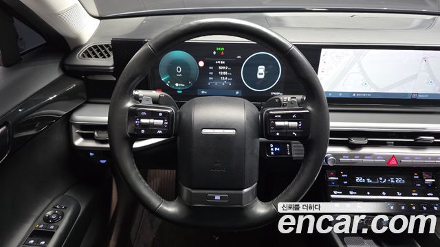 Hyundai Grandeur (GN7) 2,5 Gasoline 2WD Premium 2023 — фото 13
