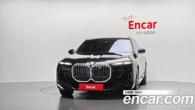 BMW 7 Series (G70) 740i xDrive M Sport 2024 — фото 3